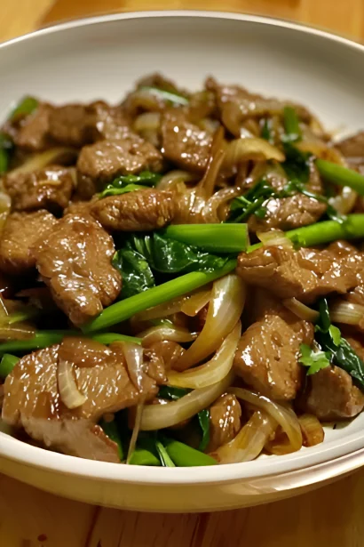 Chinese-style-beef,-and-onion-stir-fry,