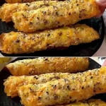 CheesySausage-Puff-Pastry-Rolls