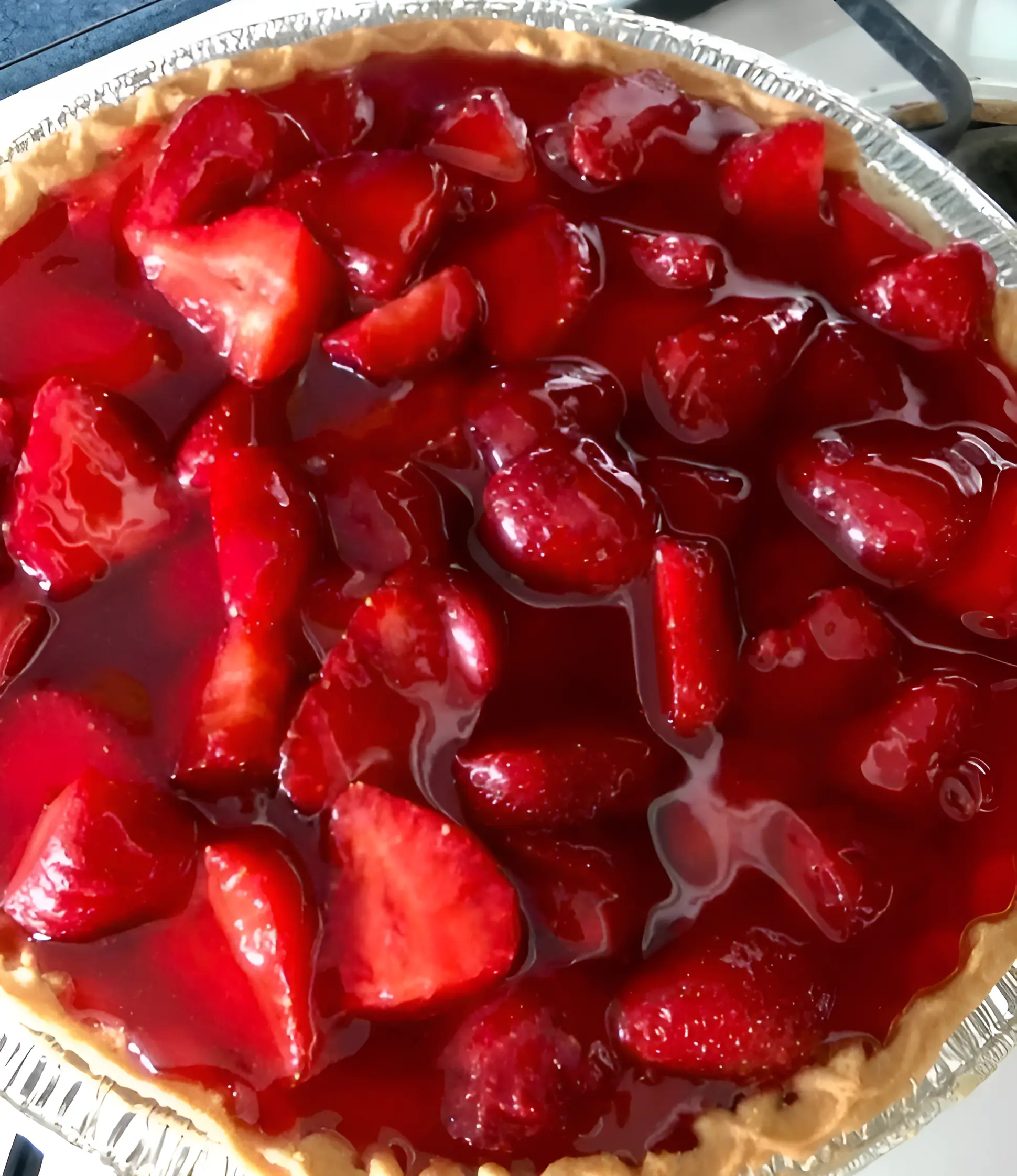 Easy Fresh Strawberry Pie Recipe - Perfect Summer Dessert