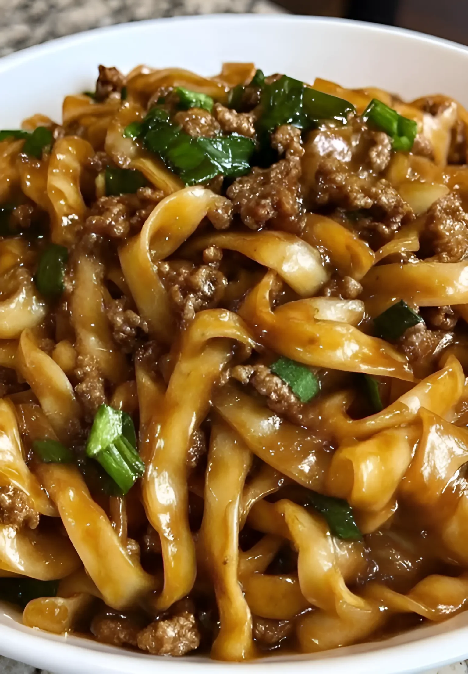 Easy Spicy Garlic Beef Noodles Recipe