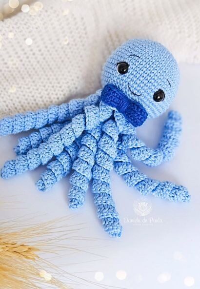 Amigurumi Octopus for Preemies: Free Crochet Pattern