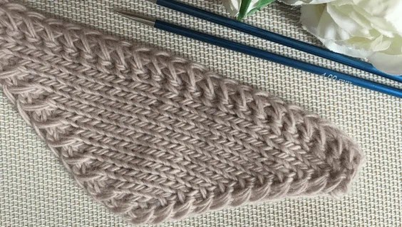 How to Crochet the Half Double Crochet (HDC) Stitch