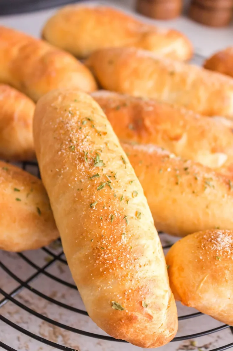 Air Fryer Copycat Olive Garden Breadsticks