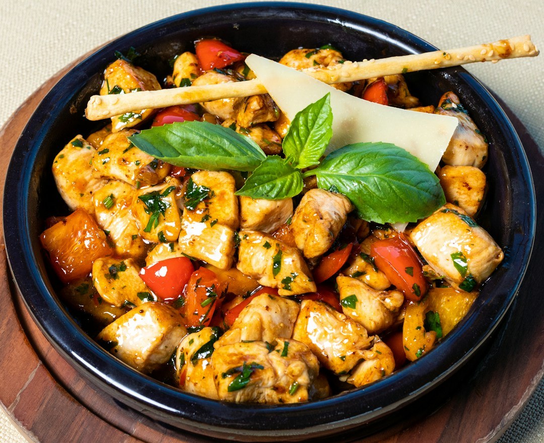 Creamy Tuscan Garlic Chicken with Sun-Dried Tomatoes