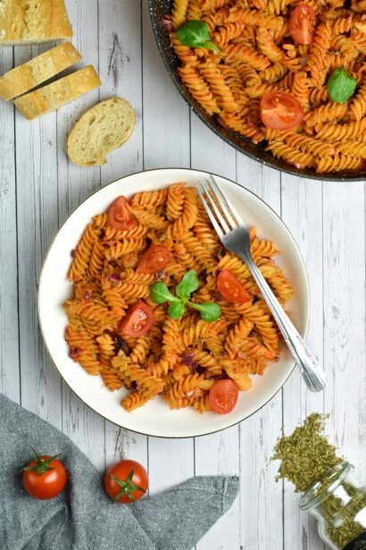 High-Protein Creamy Buffalo Chicken Spaghetti Squash Bake